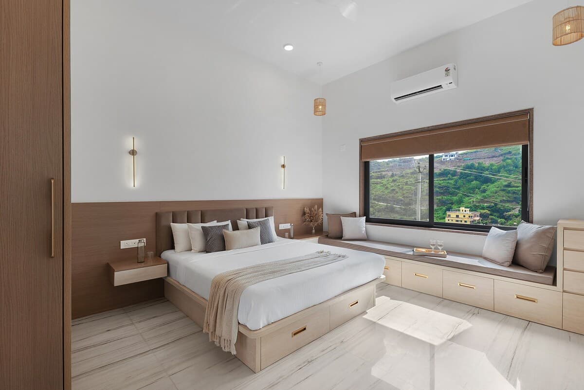 Corum8 Mansion — Hilltop Villa Shoot photo