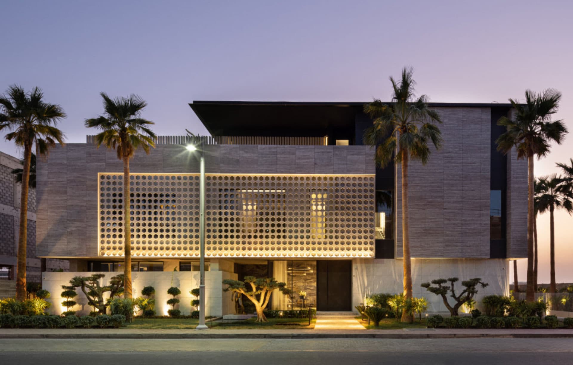 Riva Del Lusso Villa — Dubai